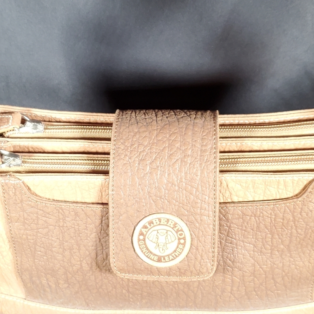 Alberto Leather Bag - Picture 6 of 12